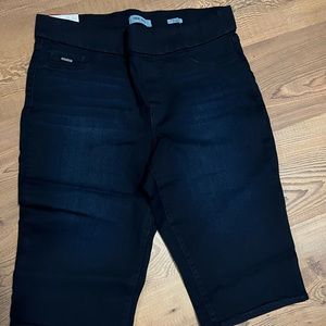 Brand New Nine West Skimmer